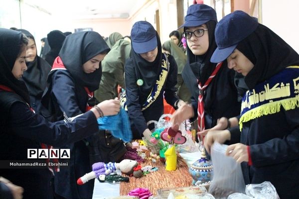 حضور پیشتازان در جشنواره بومی و محلی سازمان دانش‌آموزی استان همدان