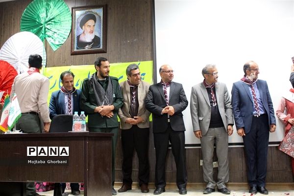 بازدید رئیس سازمان دانش آموزی فارس از منطقه درودزن