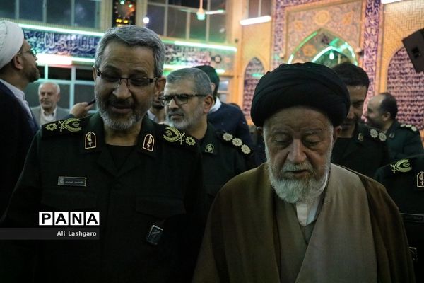 دیدار رئیس سازمان بسیج مستضعفان با آیت‌الله شاهچراغی