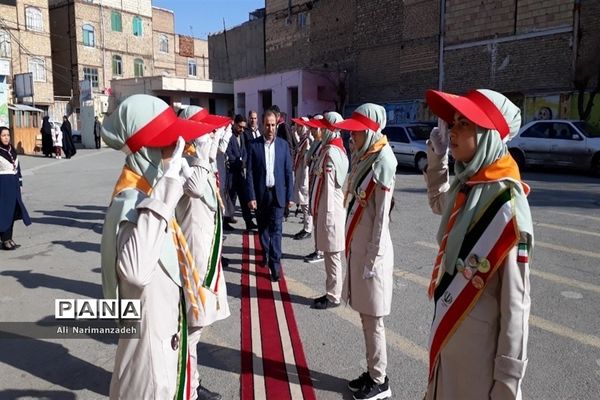 برگزاری مانور یاوران انقلاب در بهارستان