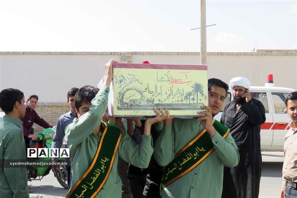 دانش‌آموزان میزبان شهدای گمنام