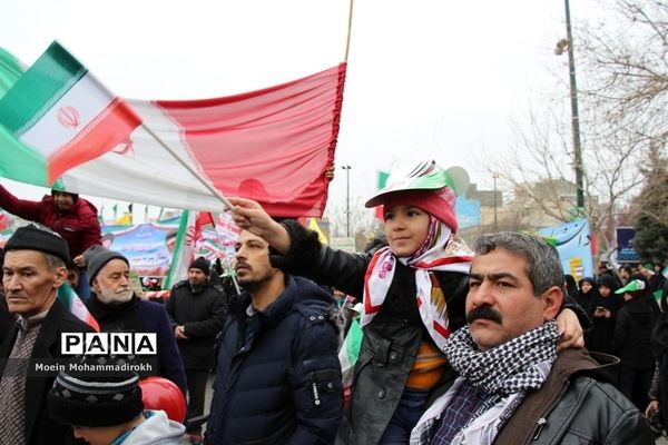 راهپیمایی یوم الله 22 بهمن در مشهد