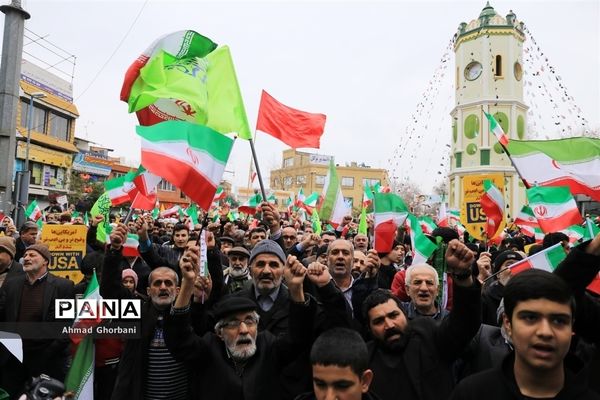 راهپیمایی ۲۲ بهمن در شهر ساری