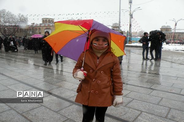 راهپیمایی 22 بهمن در همدان