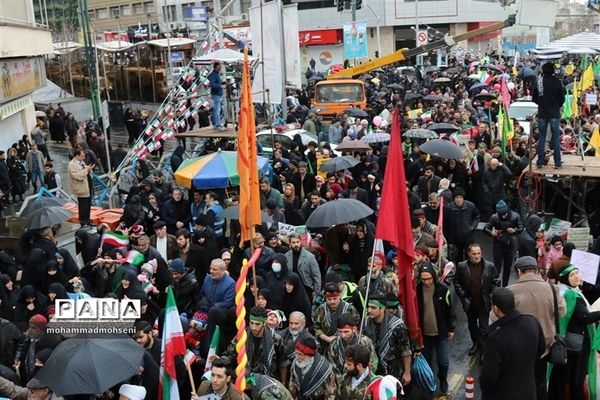 راهپیمایی 22 بهمن در شهرری