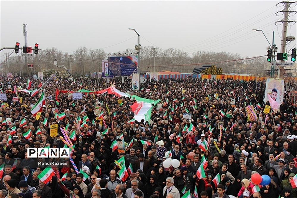 راهپیمایی 22بهمن درکرج