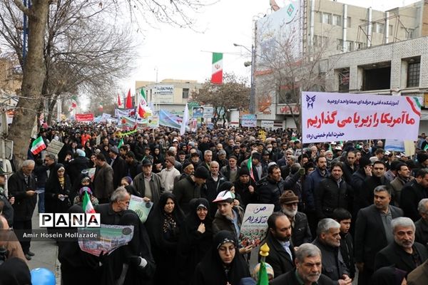 راهپیمایی 22 بهمن در ارومیه