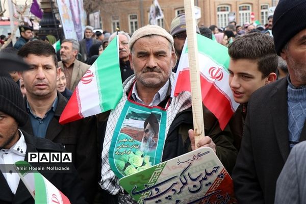 راهپیمایی 22 بهمن در ارومیه