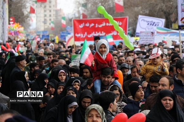 راهپیمایی 22 بهمن در ارومیه