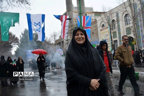 راهپیمایی عظیم  چهلمین سالگرد جمهوری اسلامی ایران در شهریار