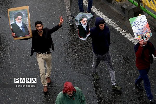 مراسم راهپیمایی 22 بهمن در تهران -2