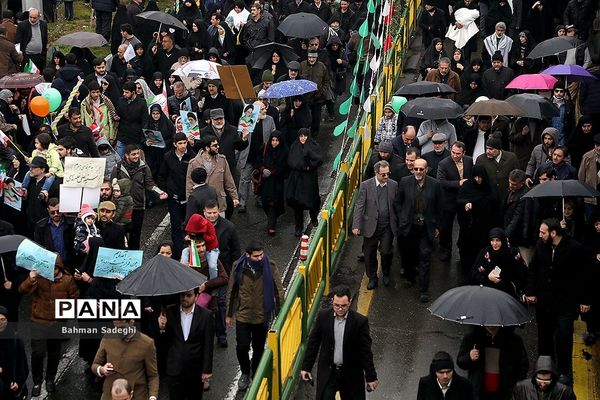 مراسم راهپیمایی 22 بهمن در تهران -2