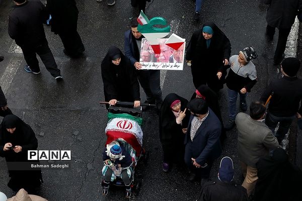 مراسم راهپیمایی 22 بهمن در تهران -2