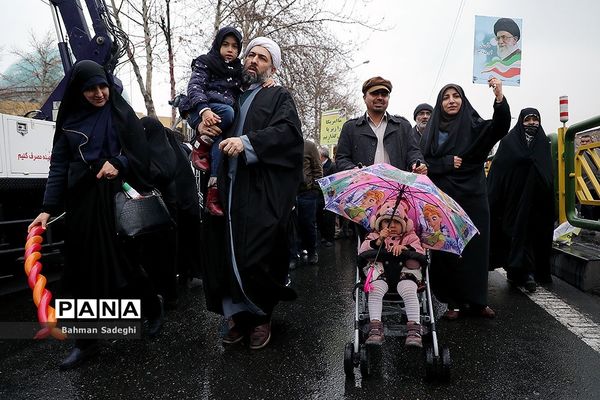 مراسم راهپیمایی 22 بهمن در تهران -2