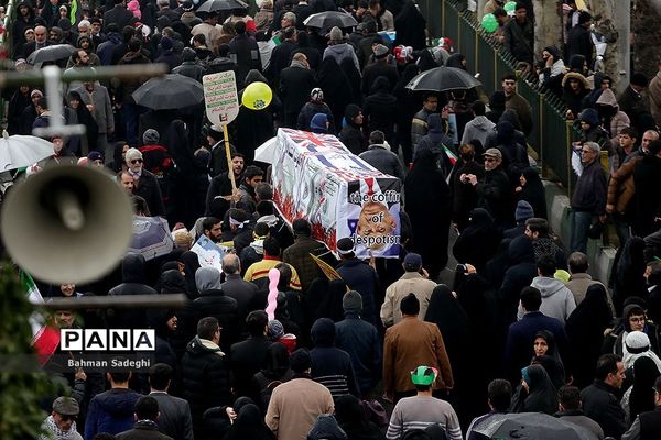 مراسم راهپیمایی 22 بهمن در تهران -2