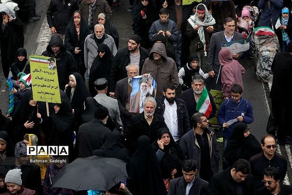 مراسم راهپیمایی 22 بهمن در تهران -2