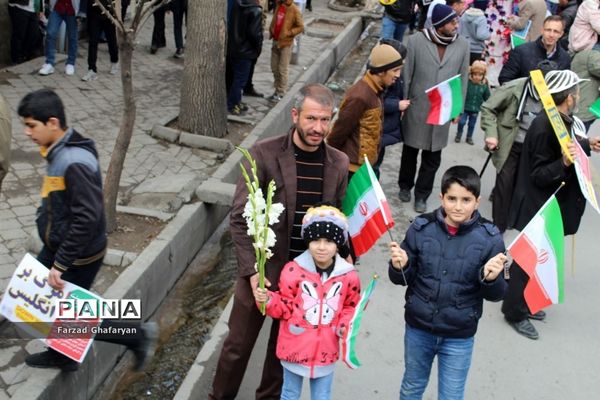 راهپیمایی 22 بهمن ماه در مراغه