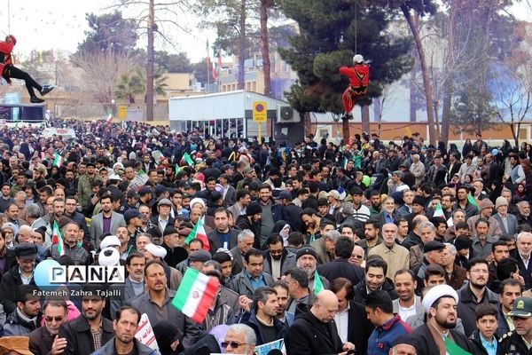راهپیمایی 22 بهمن در سمنان- 1