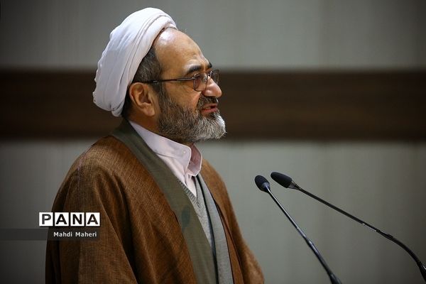 نشست هم اندیشی روسای سازمان پژوهش و  برنامه ریزی  آموزشی بعد از انقلاب