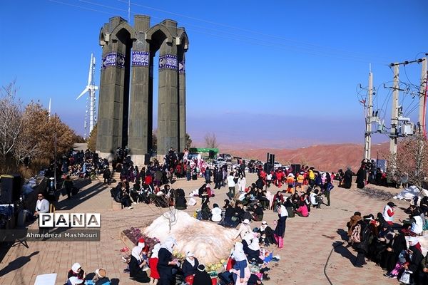 همایش بزرگ کوهپیمایی دانش‌آموزان دختر نواحی پنجگانه تبریز