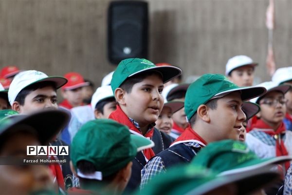 برگزاری مانور تشکیلاتی یاوران انقلاب در چهاردانگه