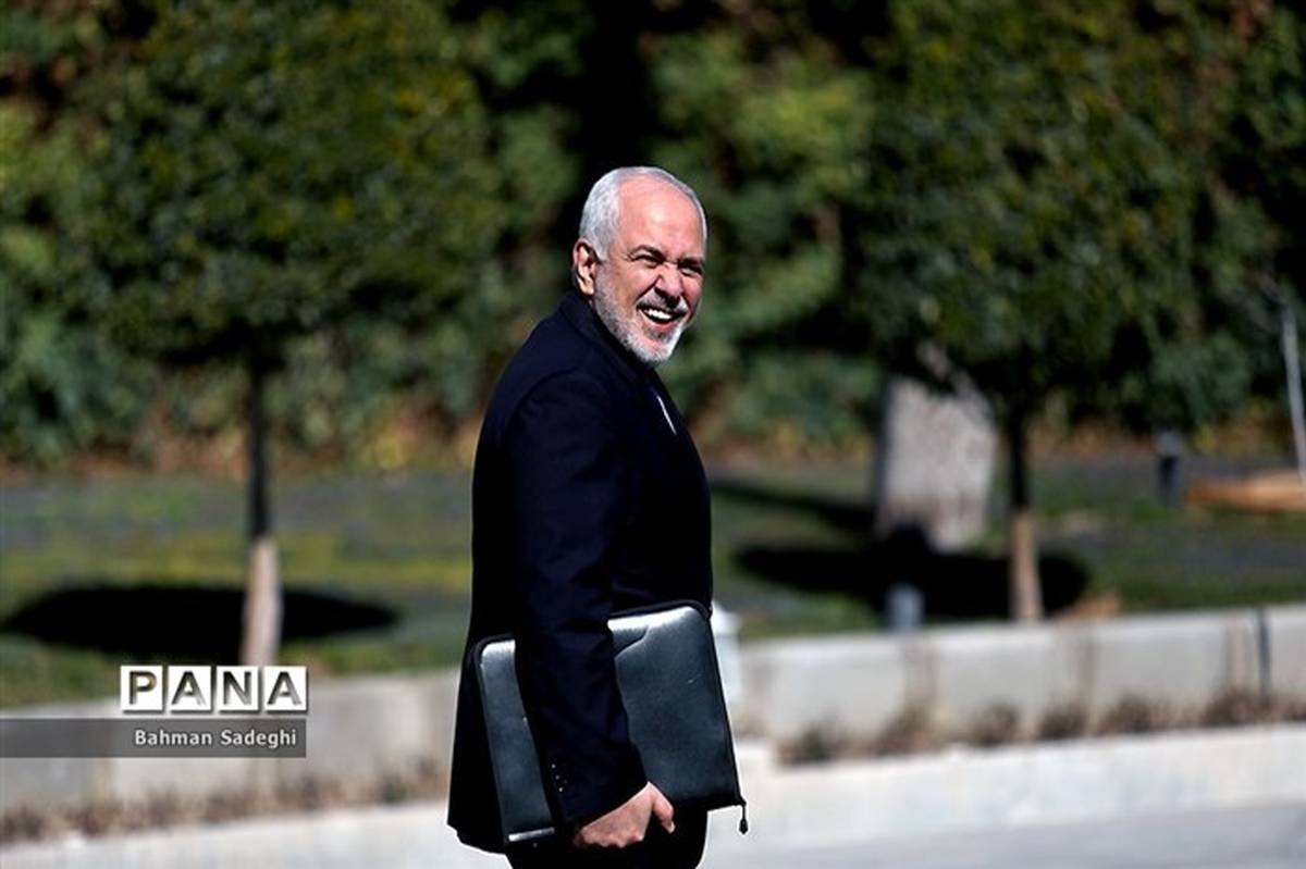 واکنش ظریف به حکم دادگاه لاهه علیه آمریکا؛ حکمی علیه دزدی آمریکا از مردم ایران