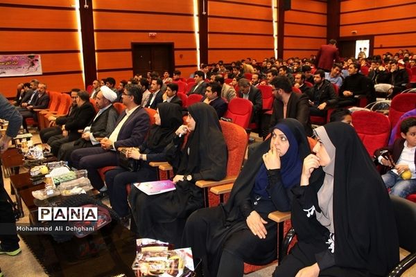 برگزاری آیین اختتامیه مسابقات قرآن، عترت و نماز و فرهنگی هنری درشهرستان بهارستان