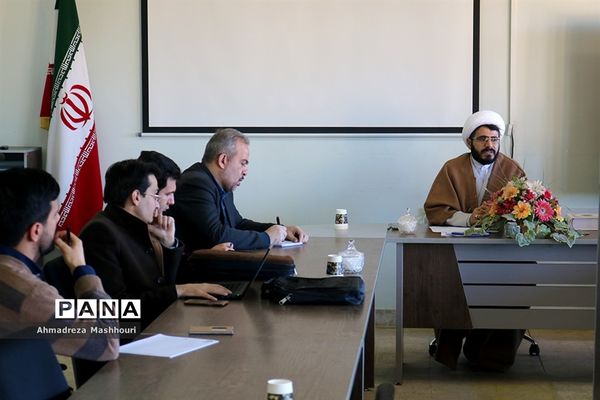 نشست خبری معاون آموزش و امور حوزه ها