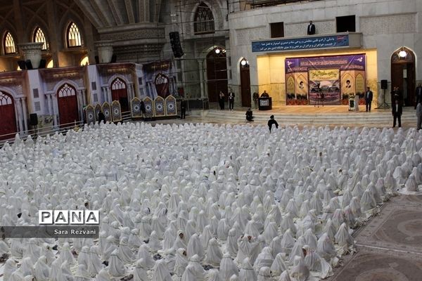 جشن طوبائیان از فرش تا عرش در حرم امام راحل