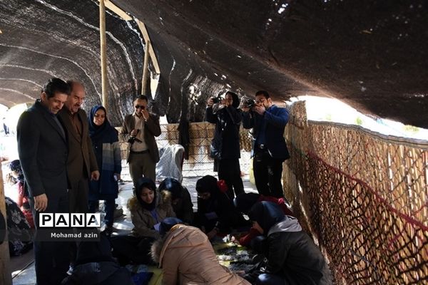 بازدید از نمایشگاه دست‌سازه‌های دانش‌آموزان