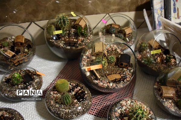 بازدید از نمایشگاه دست‌سازه‌های دانش‌آموزان