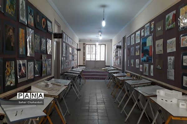 برگزاری نمایشگاه طراحی دوخت در هنرستان تهذیب همدان
