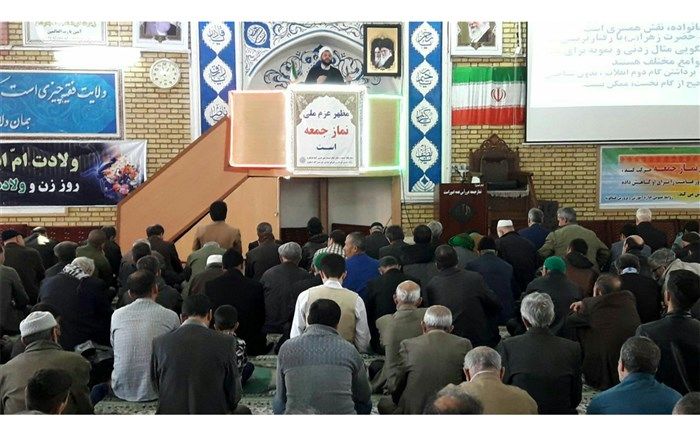 امام جمعه حسن آبادفشافویه: امروز کوتاه آمدن دربرابردشمن خطایى نابخشودنى است