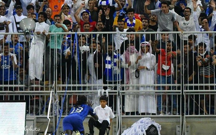 حرکت عجیب و جالب مهاجم الهلال + تصاویر