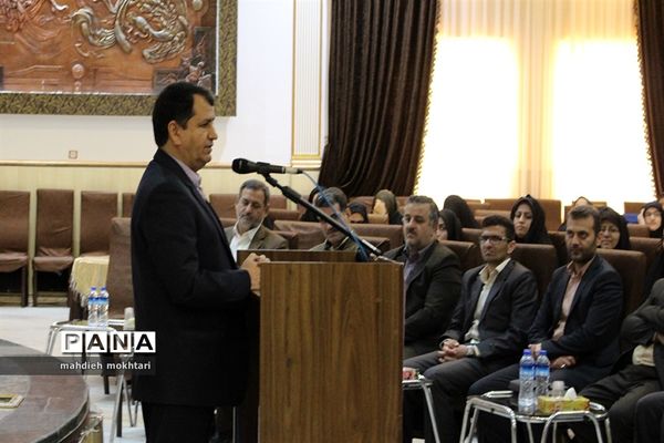 آیین افتتاحیه اولین پارلمان مشورتی دانش‌آموزی در استان یزد