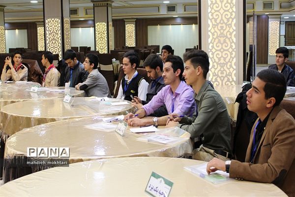 آیین افتتاحیه اولین پارلمان مشورتی دانش‌آموزی در استان یزد