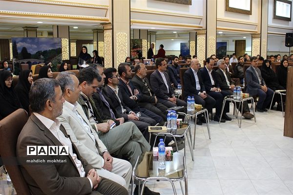 آیین افتتاحیه اولین پارلمان مشورتی دانش‌آموزی در استان یزد