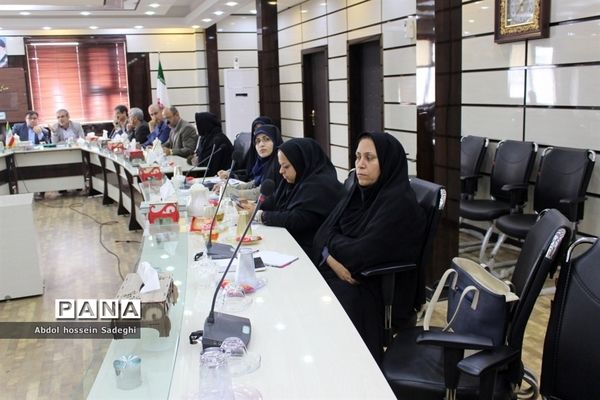 دوره آموزش خلاصه‌نویسی مکاتبات اداری در اداره‌کل آموزش و پرورش استان بوشهر