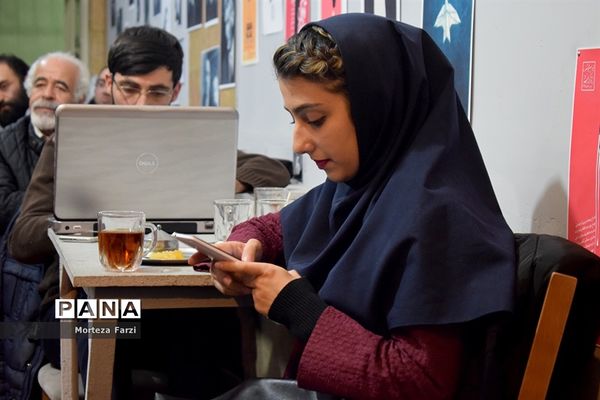 نشست خبری نمایش همسایهء آقا