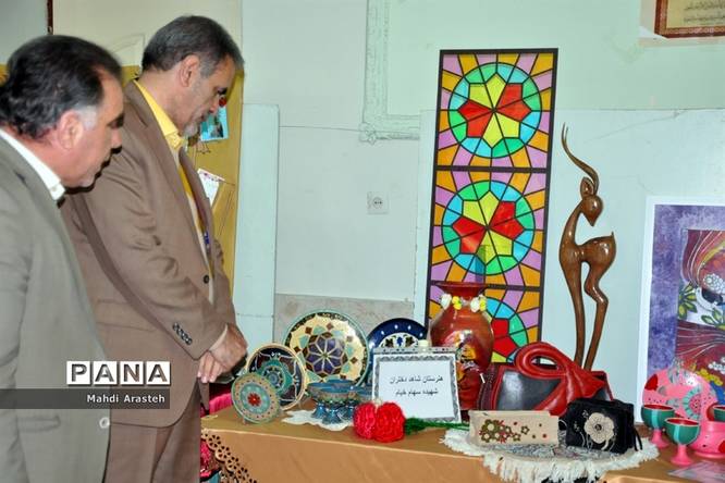 افتتاح نمایشگاه توانمندیهای بانوان فرهیخته استان خراسان جنوبی