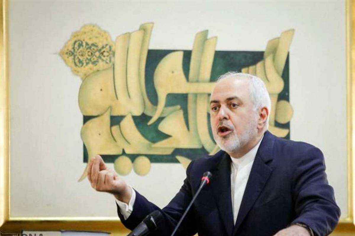ظریف: دنیا باید احساس کند حرف وزارت خارجه حرف کل کشور و حاکمیت است