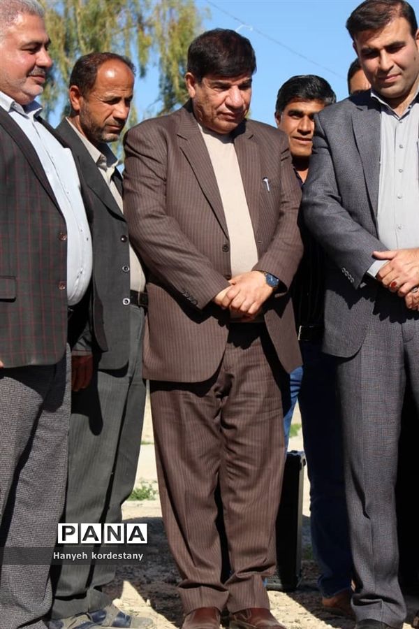 کلنگ زنی مدرسه خیریه‌ساز در روستای هَرَج بخش اَسیر