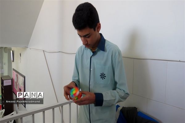 بازارچه کار و فناوری دبیرستان شهید صدوقی دوره اول