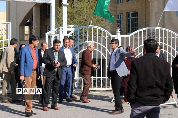 بازدیدآموزشی  مدیران ابتدایی مدارس هیات امنایی شهرستان بویراحمد ازدبستان پسرانه هادی -  استان یزد