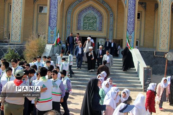 جشن درختکاری در استان قم