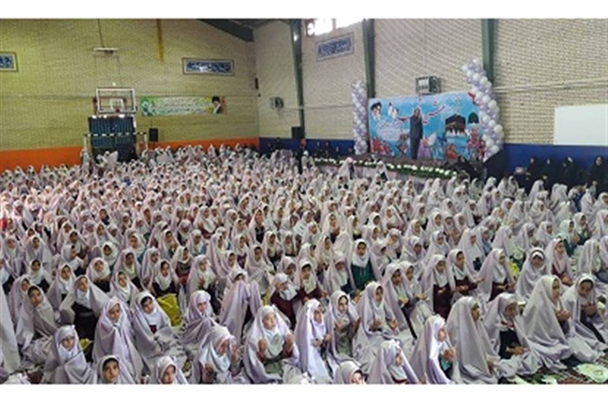 برگزاری جشن تکلیف 1650دانش آموز دختر در مراغه