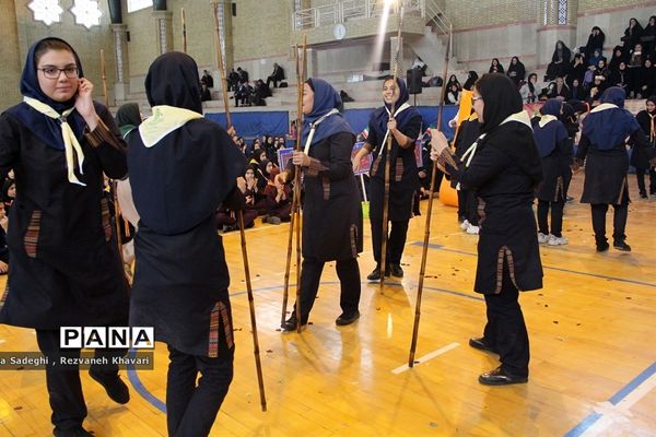 مانور سپاس مربی در ناحیه یک ری