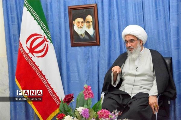 دیدار شورای معاونان آموزش و پرورش استان بوشهر با نماینده ولی فقیه