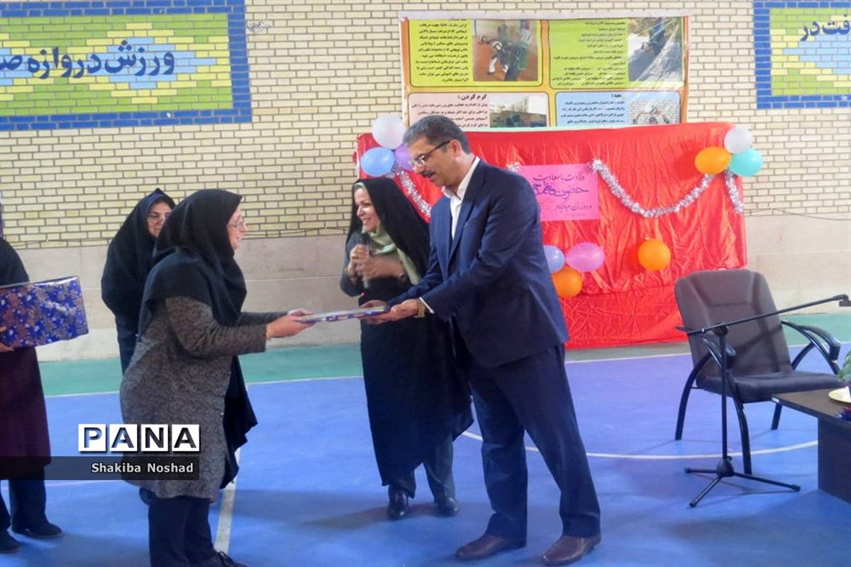 جشن ولادت با سعادت حضرت فاطمه زهرا(س) و روز زن در دبیرستان سهام خیام بوشهر