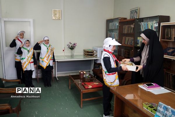 مراسم گرامیداشت هفته امور تربیتی اعضای منتخب پیشتازان آذربایجان شرقی